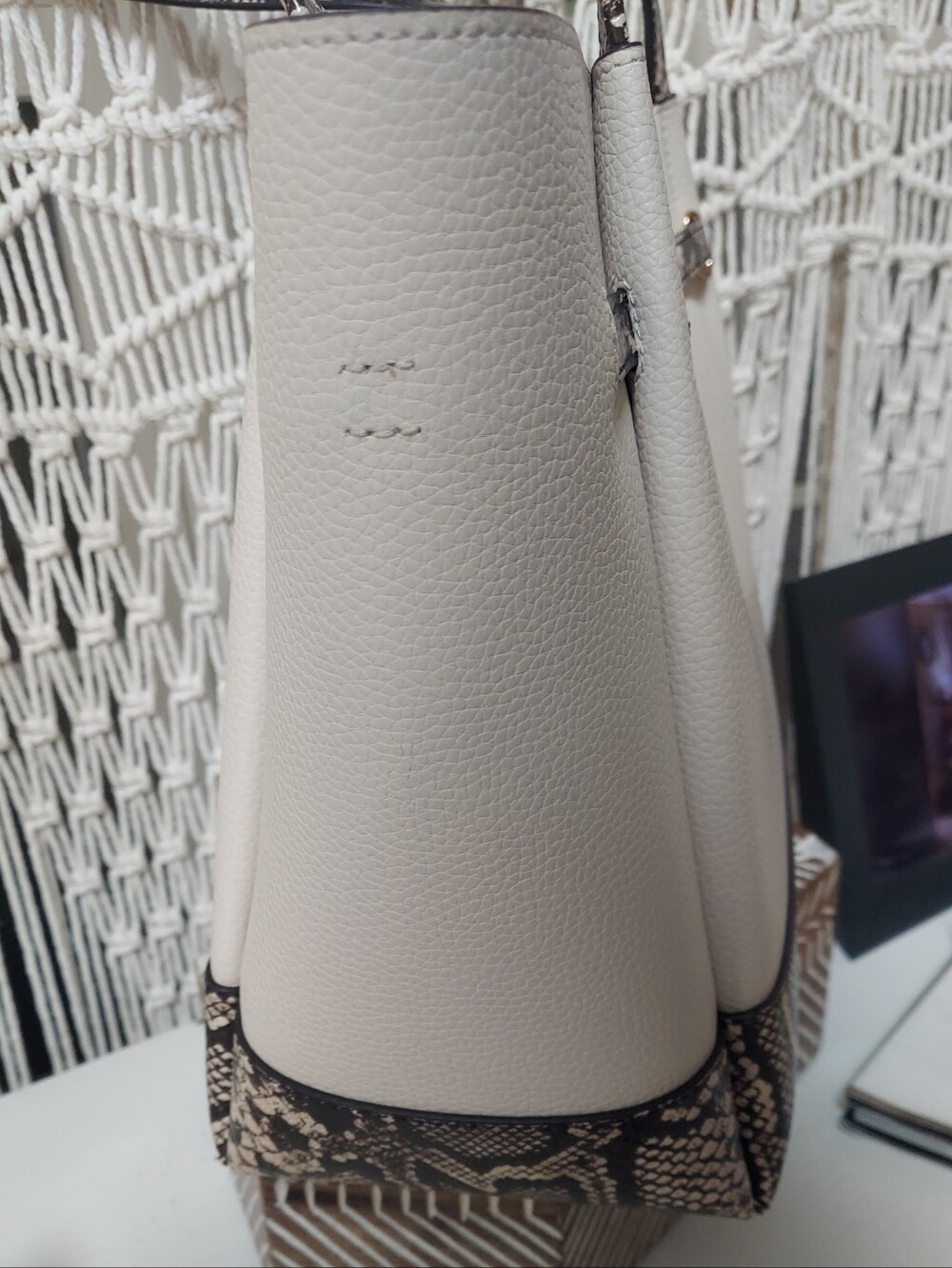 Michael Kors White Leather Tote with Snake-Print Trim Nwot - Picture 5 of 15